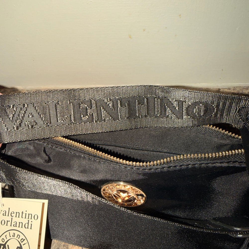Valentino Orlandi Black Crossbody purse with matching coin purse. New with tags🖤 - Picture 6 of 7